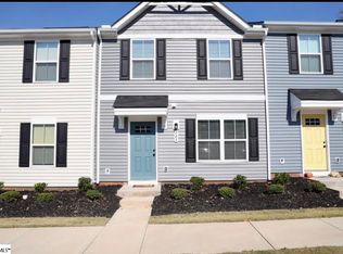 105 Forthside Way, Greer, SC 29651