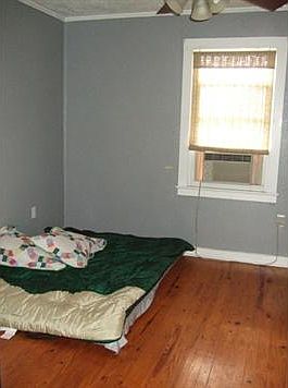 5th image of 27397 Horne Ave