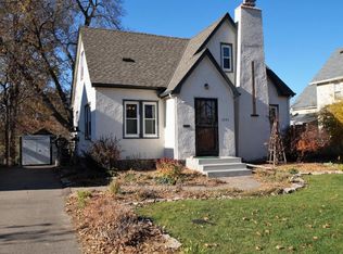 1843 Fulham St, Lauderdale, MN 55113