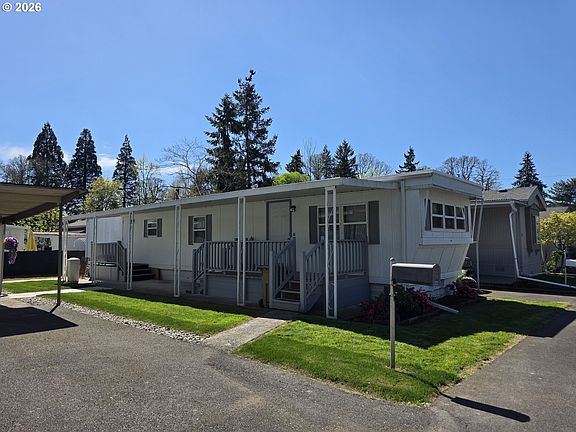 3rd image of 3203 SE Vineyard Rd Unit 44