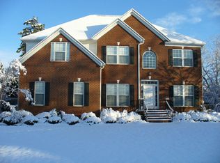 306 Stone Dale Dr, Simpsonville, SC 29681