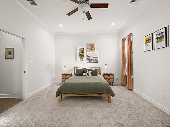 4th image of 9004 Magnolia View Dr