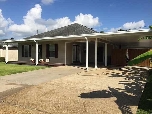 2nd image of 123 Kellie Dr