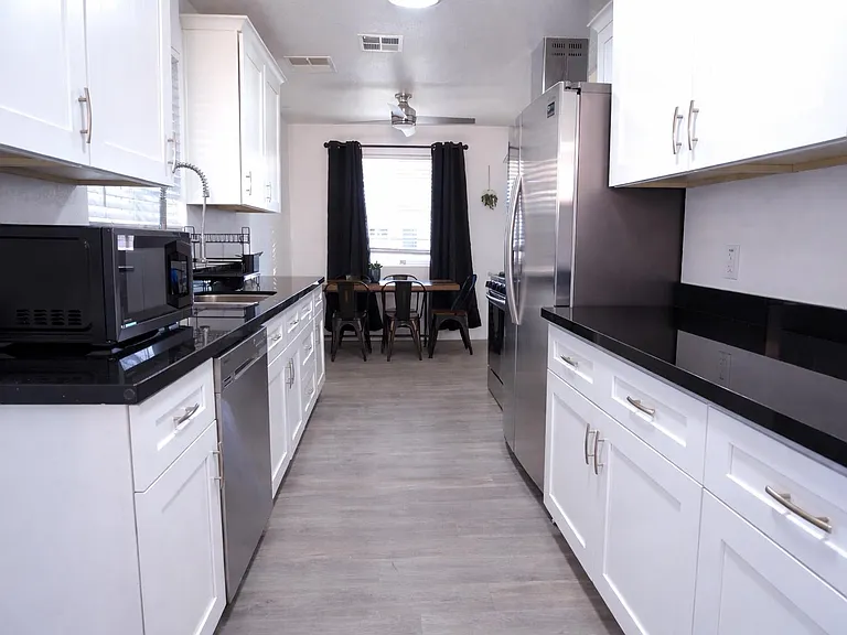 W Gardenia Dr — Photo 7