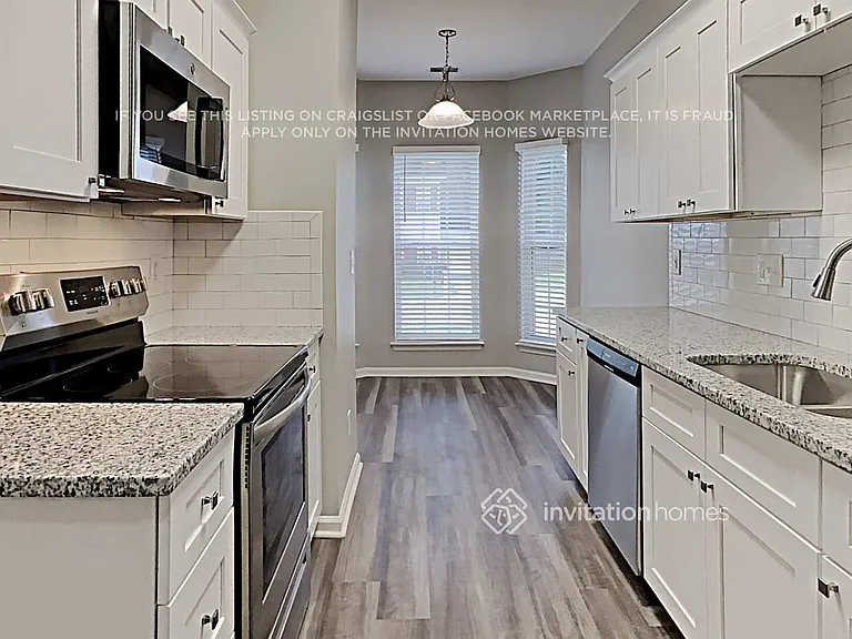 172 Devon Forest Dr — Photo 5