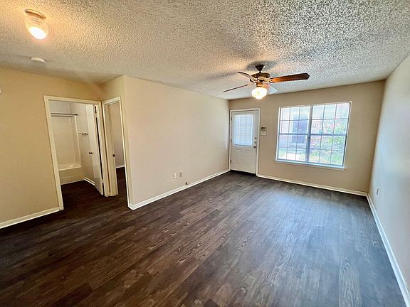 5th image of 4545 Hoeneke St APT 201