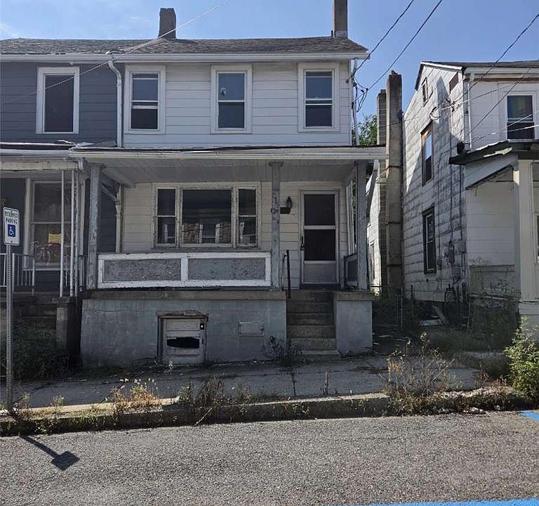 1st image of 148 Penn St