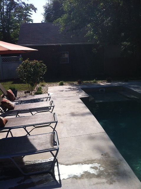 2nd image of 625 Lakewood Dr