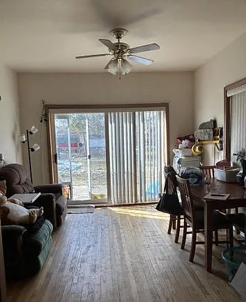 420 Allen St — Photo 2