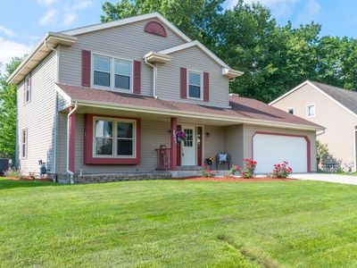 3213 Great Oak DRIVE, Racine, WI, 53402