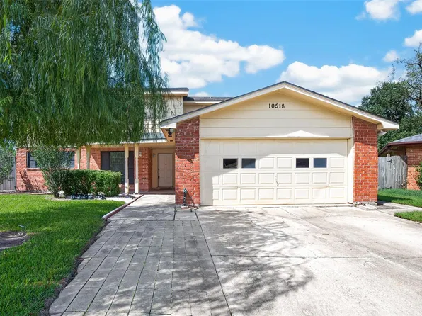 10518 Quail Ridge Ln, Sugar Land, TX 77498