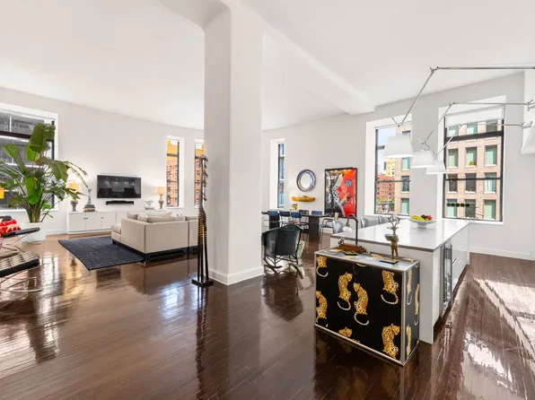 65 West 13th Street image 1 of 13