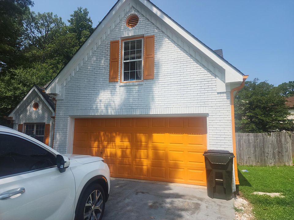 1st image of 271 Oak Vista Ct