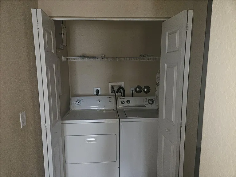 9082 Plymouth Pl #9082 — Photo 34