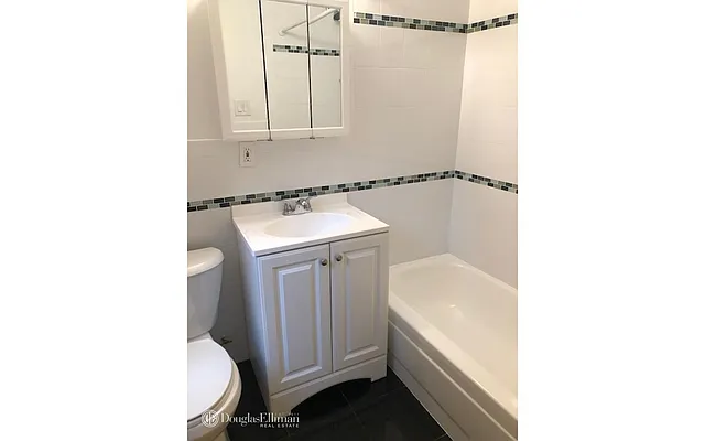 Rented by Douglas Elliman | media 21