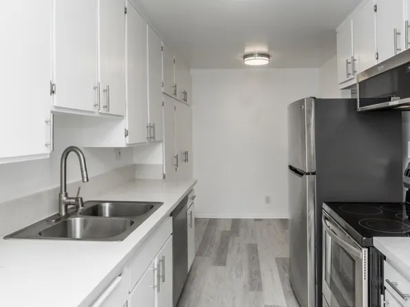 The Dracena Apts, 2035 Dracena Dr #5b789c48b, Los Angeles, CA 90027