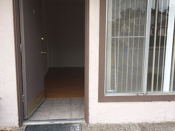 4th image of 319 San Marcos St APT A