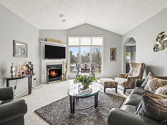 5th image of 1349 Poppy Ln