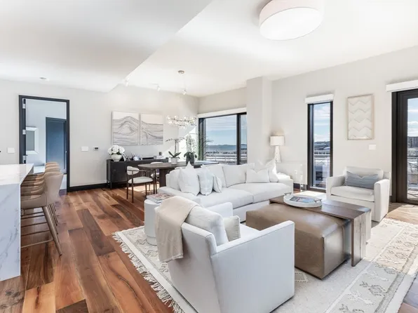 300 Pier 4 Blvd #Penthouse J, Boston, MA 02210