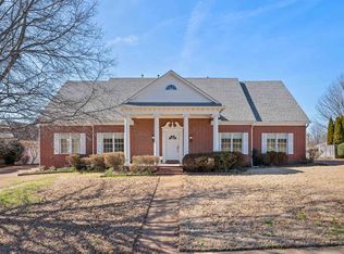 1053 Woodland Trace Ln, Cordova, TN 38018