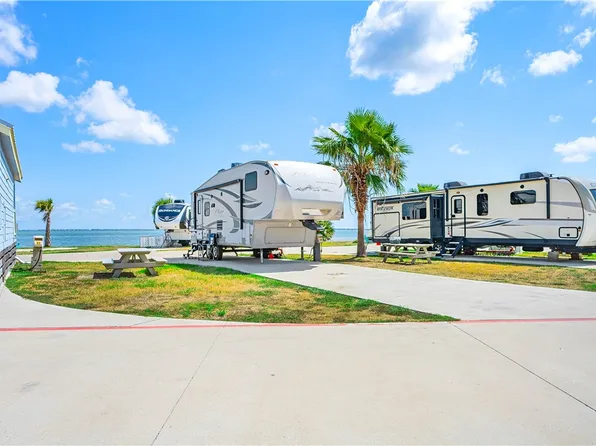 101 Caribbean Dr #62, Corpus Christi, TX 78418