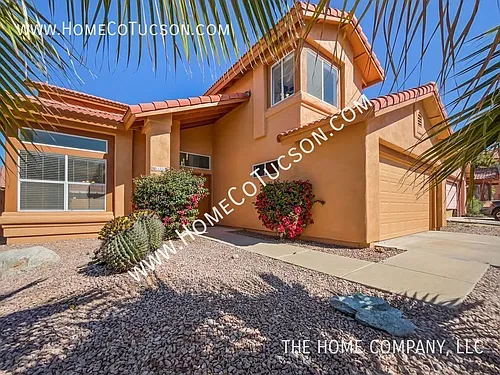 9937 N Woodstone Trl Photo 1