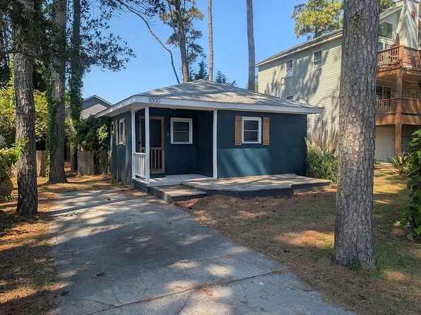 1000 W Avalon Dr, Kill Devil Hills, NC 27948