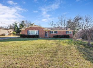 18 Dera St, Greenville, SC 29615