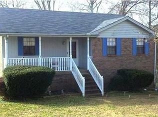 680 S View Dr, Old Hickory, TN 37138