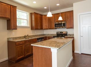 939 12th St, Virginia Beach, VA 23451