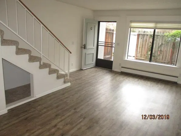 1235 Stonecreek Rd Unit C, Santa Barbara, CA 93105