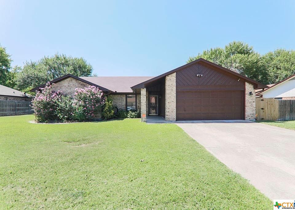 1st image of 2703 Fishpond Ln