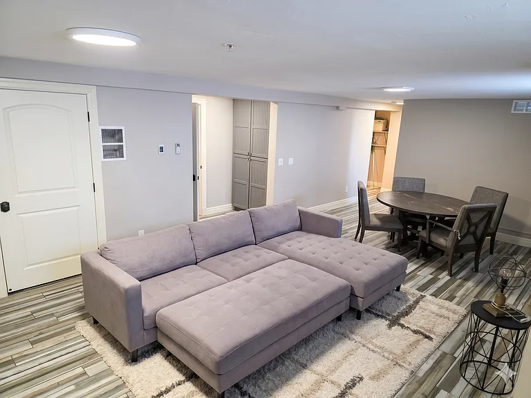 1802 11th Ave S #5 — Photo 5