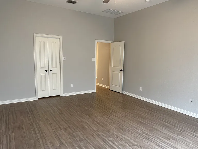 60 Kramer Ln — Photo 22