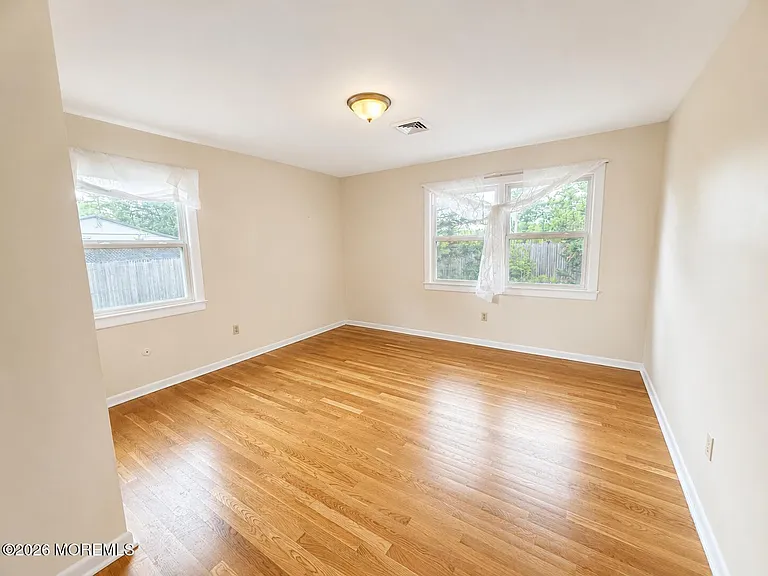 99 Old Halfway Rd — Photo 10