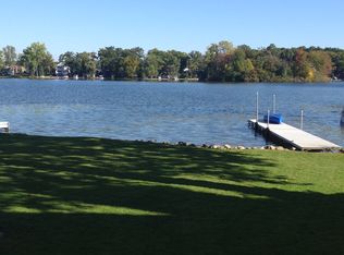 4021 Homestead Dr, Howell, MI 48843