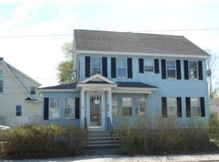 418 Parker St, Lowell, MA 01851