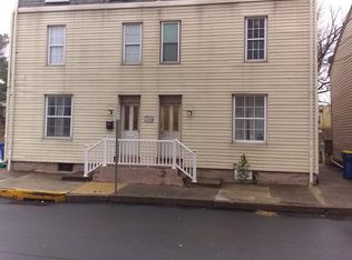 140 Wilson St APT 4, Middletown, PA 17057
