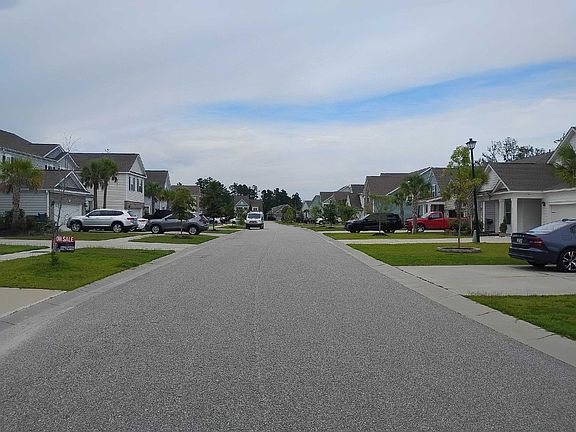 5th image of 620 Chigwell Springs Ln