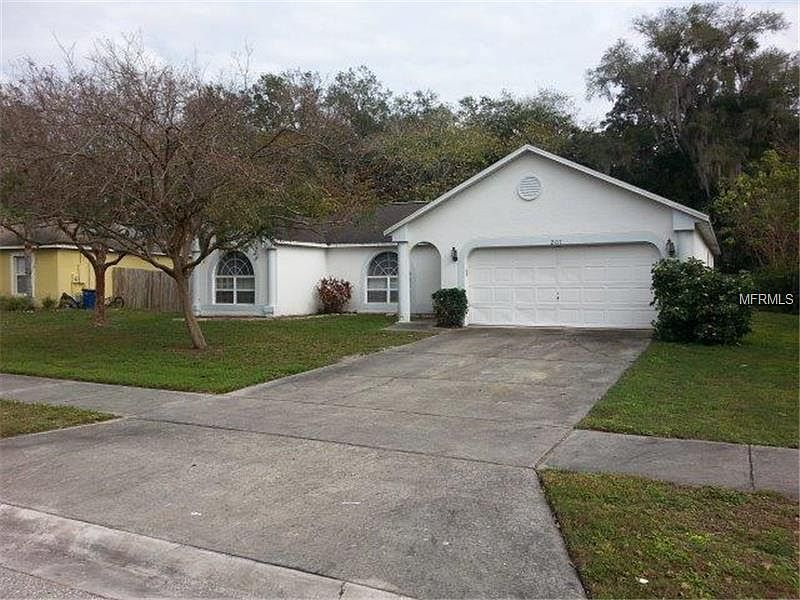 1st image of 207 Clacyn Ct