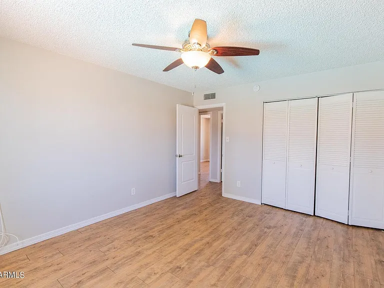 1504 E Palmcroft Dr — Photo 14