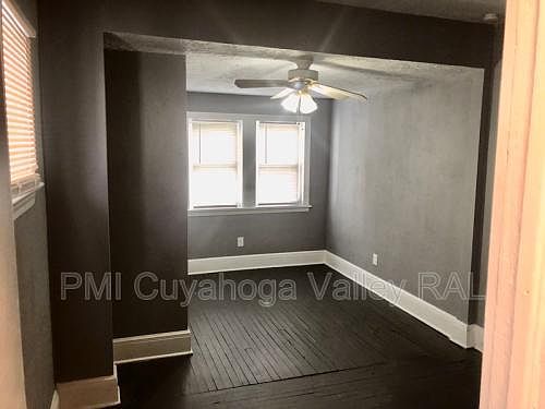 3rd image of 12608 Woodside Ave