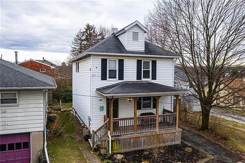 628 Stanton St photo 1