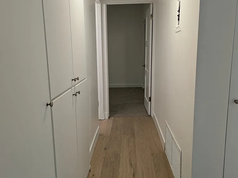 12324 Montana Ave #7 — Photo 9