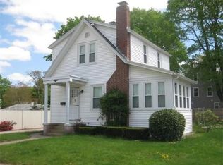 3 Carver St, Amesbury, MA 01913