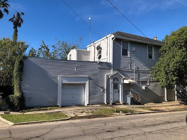 1st image of 8030 Sycamore St