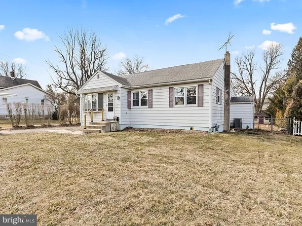 177 Paxson Ave, Hamilton, NJ 08690