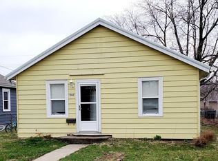 2112 Isabella Ave, Burlington, IA 52601