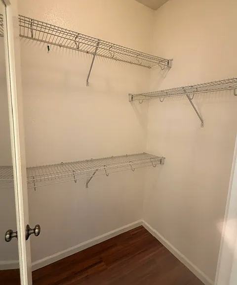 435 W Saint Francis Ave — Photo 15