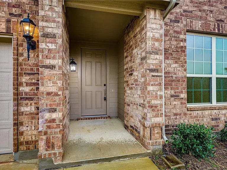 5308 Wharfside Pl — Photo 2